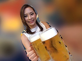 結婚して半年なのに旦那以外の男と中出ししまくってる超ヤリマン美人妻　サンプル画像01